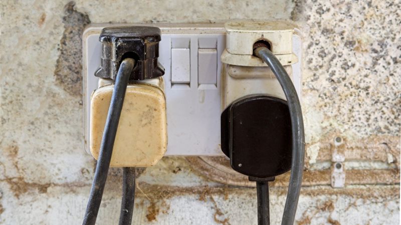 Overloaded plug socket